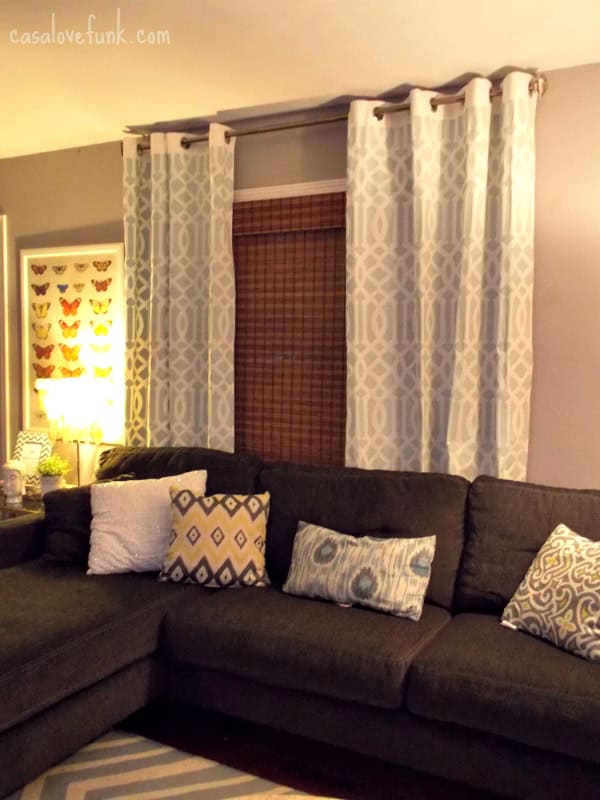 What Color of Curtains Go with Brown Furniture?